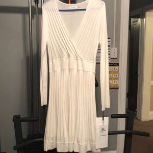 Calvin Klein Long Sleeve V Neck Sweater Dress NWT